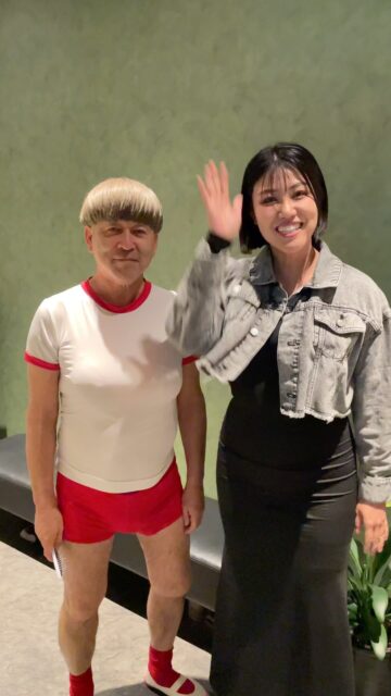 皆様こんばんは
本日御来店のお客様
YouTuber 地下五階の芸人 ピカール
トップYouTuberヒカルさんのチャンネル
1000万円を賭けた大型企画『下克上』
オーディションに特別枠で参加。
「バトルミリオネア」にも出演させていただき
その後の人生が変わりました。
金ない・家ない・彼女いない
失うものはなんもない
ピカールさん
御来店していただきまして誠にありがとうございます。
焼肉ダイニングあきちゃんは応援しております‼︎
尚、店内で撮影されさ動画は5月中旬配信予定なので
お時間があれば視聴をよろしくお願いいたします。
#石川県 #加賀市 #山代温泉
#焼肉ダイニングあきちゃん #焼肉あきちゃん #あきちゃん #焼肉店 #個室有り #半個室有り
#和牛ユッケが食べれるお店 #和牛ユッケ #能登牛認定店 #能登牛 #能登牛プレミアム
#家族で焼肉 #仲間と焼肉 #デートで焼肉 #焼肉大好き
#ピカール #ピカール下克上 #youtuber #芸人